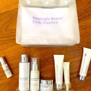 Cindy Crawford’s Meaningful Beauty Starter Kit